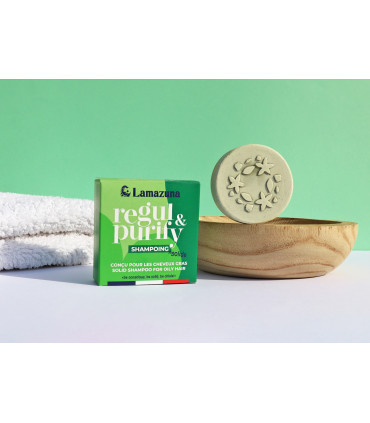 Champú Sólido Natural para cabello graso de espirulina fuera de la caja